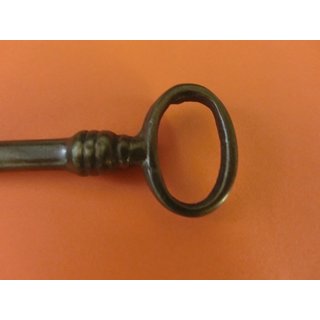 Schlüssel Messing gealtert 7 cm